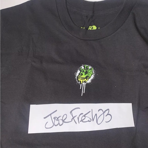 Mutant Ape Yacht Club - MAYC "Graffiti Tee" Anchor Tee - size Medium *RARE* - Picture 9 of 12